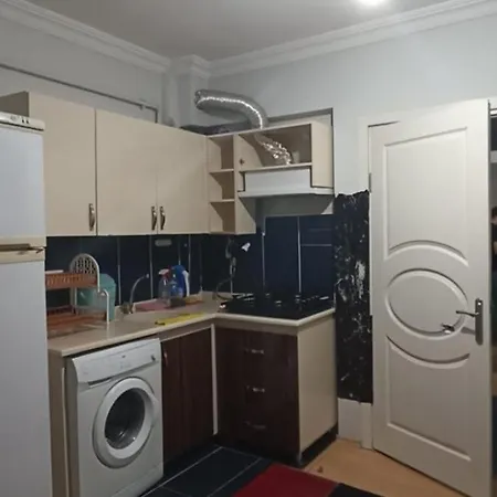 Street Apartament