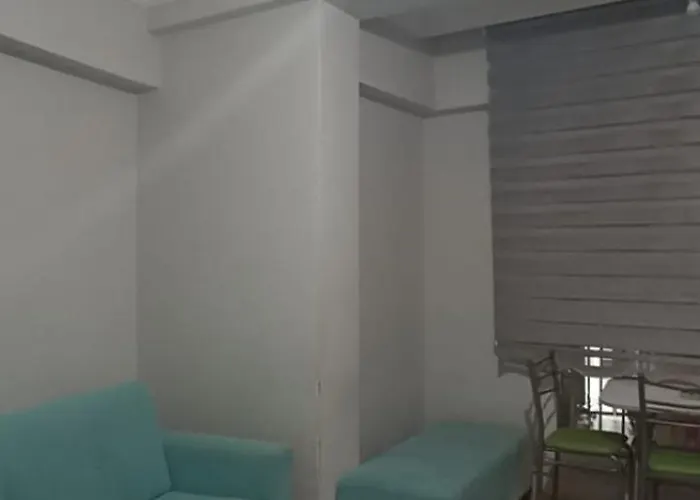 Street Apartament *